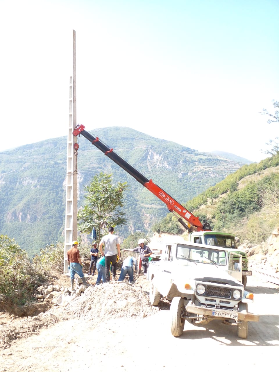 خدمات متنوع جرثقیل مهدی در رودسر برای صنایع و ساختمان‌ها